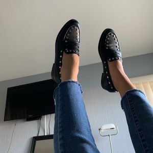 Steve Madden black loafers